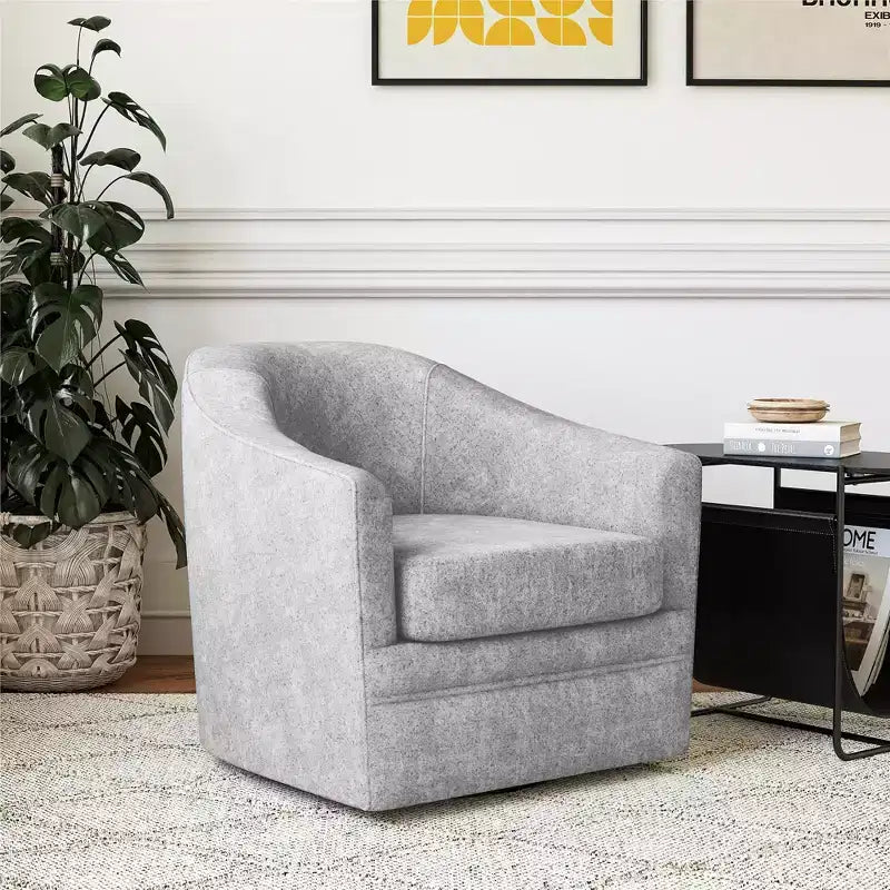 Poltrona girevole decorativa in classico stile scandinavo